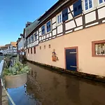 Apartment Ferienwohnungen Annweiler Am Trifels