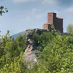 Apartment Ferienwohnungen Annweiler Am Trifels Annweiler am Trifels
