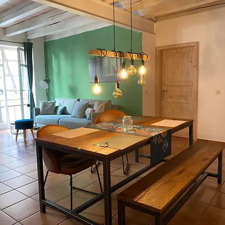 Ferienwohnungen Annweiler am Trifels