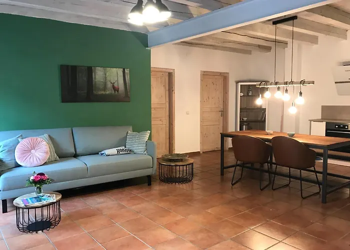 Daire Ferienwohnungen Annweiler Am Trifels Annweiler am Trifels